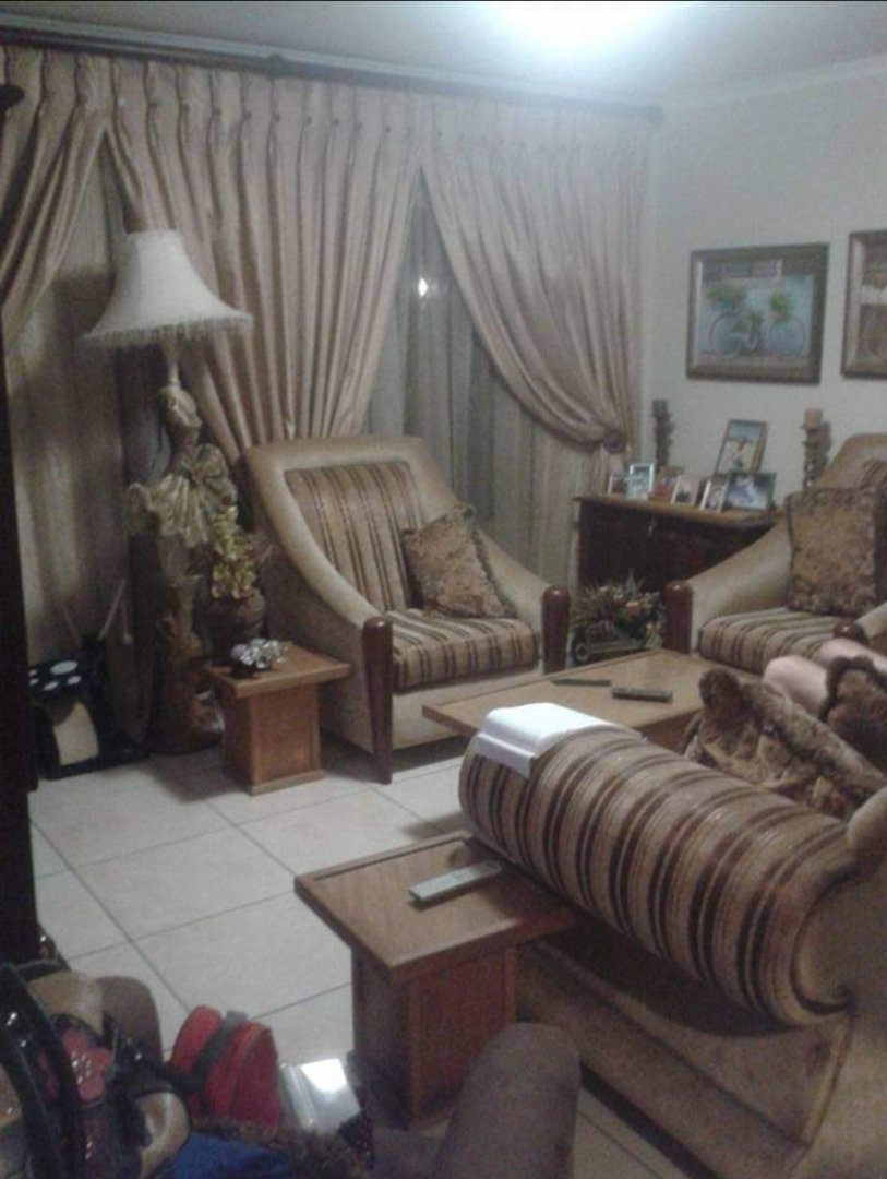 3 Bedroom Property for Sale in Riversdale Gauteng