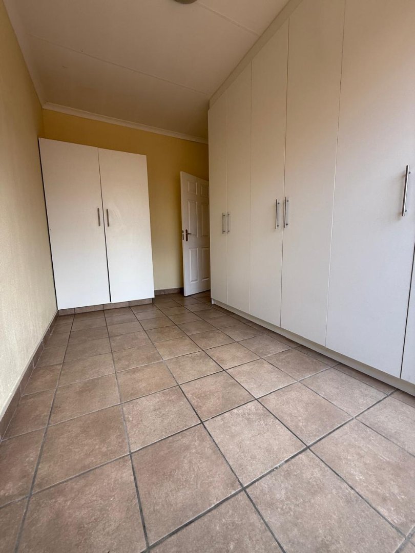 2 Bedroom Property for Sale in Greenhills Gauteng