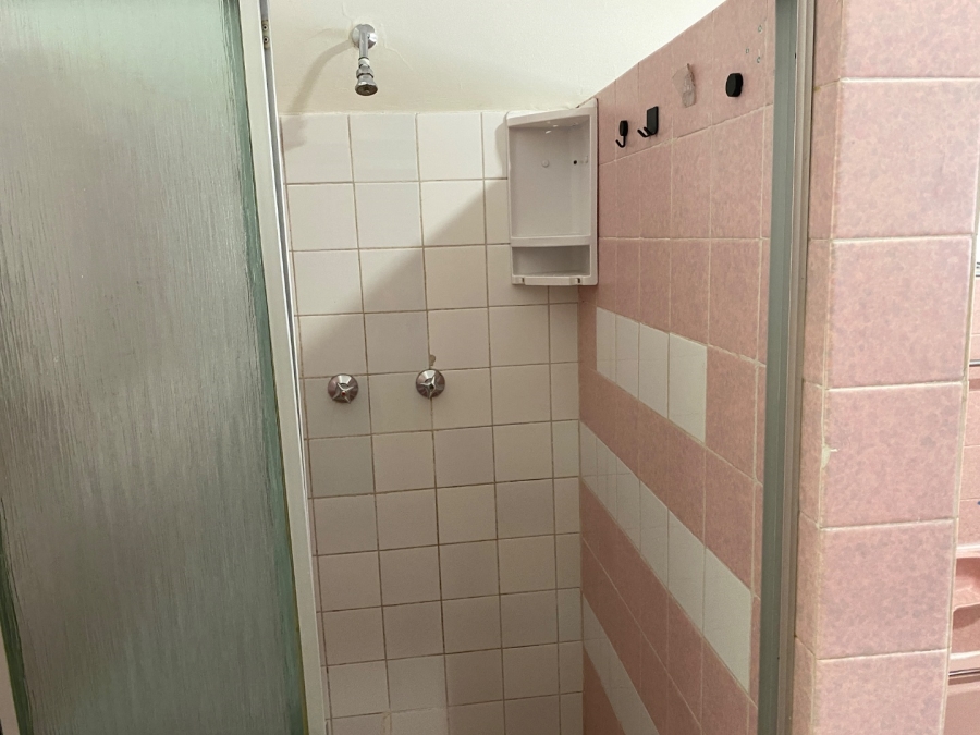 To Let 3 Bedroom Property for Rent in Alphen Park Gauteng