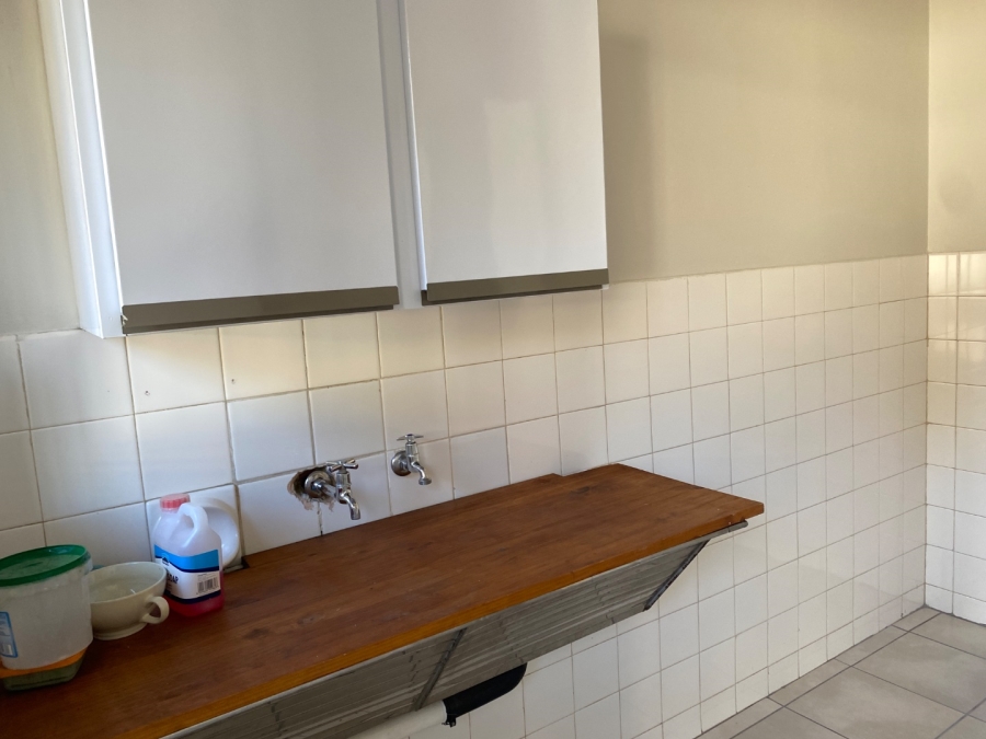 To Let 3 Bedroom Property for Rent in Alphen Park Gauteng