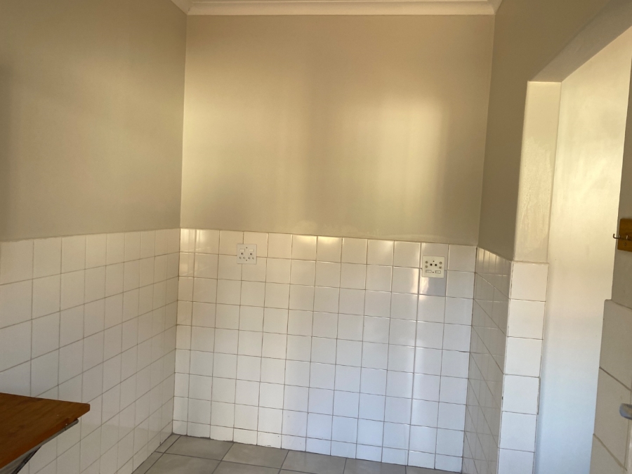 To Let 3 Bedroom Property for Rent in Alphen Park Gauteng