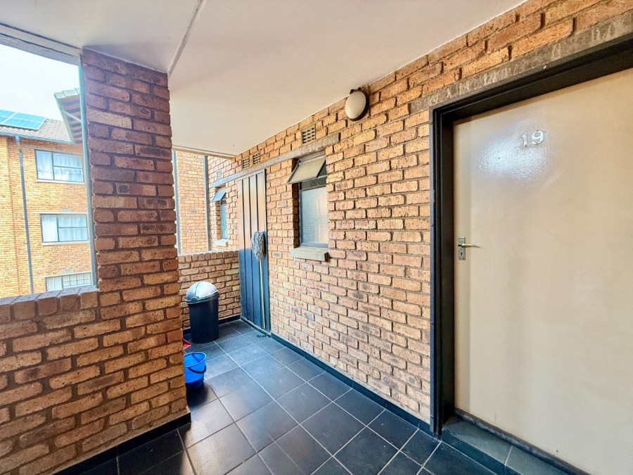 1 Bedroom Property for Sale in Sky City Gauteng