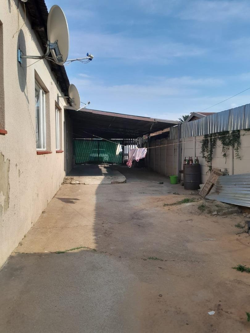 8 Bedroom Property for Sale in Boksburg North Gauteng
