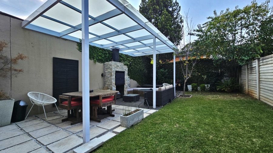 3 Bedroom Property for Sale in Three Rivers Proper Gauteng