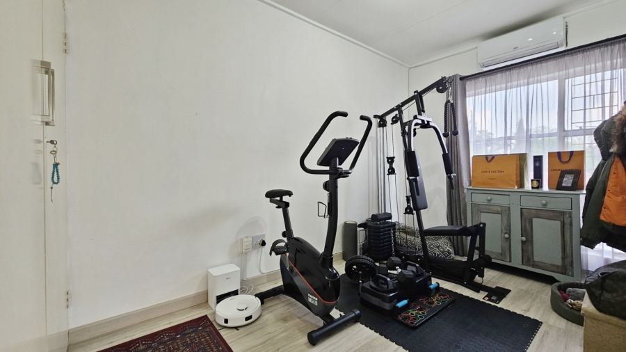 3 Bedroom Property for Sale in Three Rivers Proper Gauteng