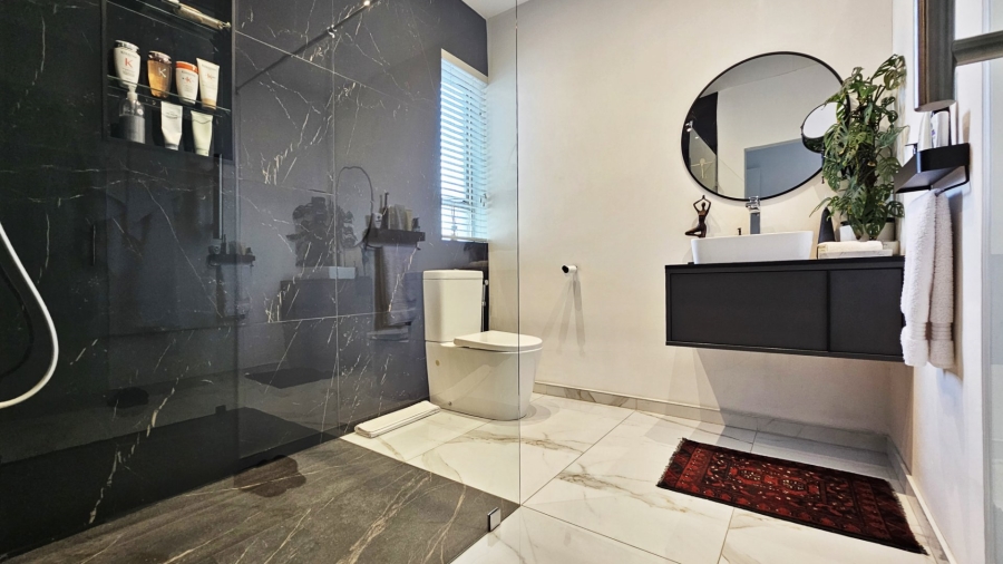 3 Bedroom Property for Sale in Three Rivers Proper Gauteng