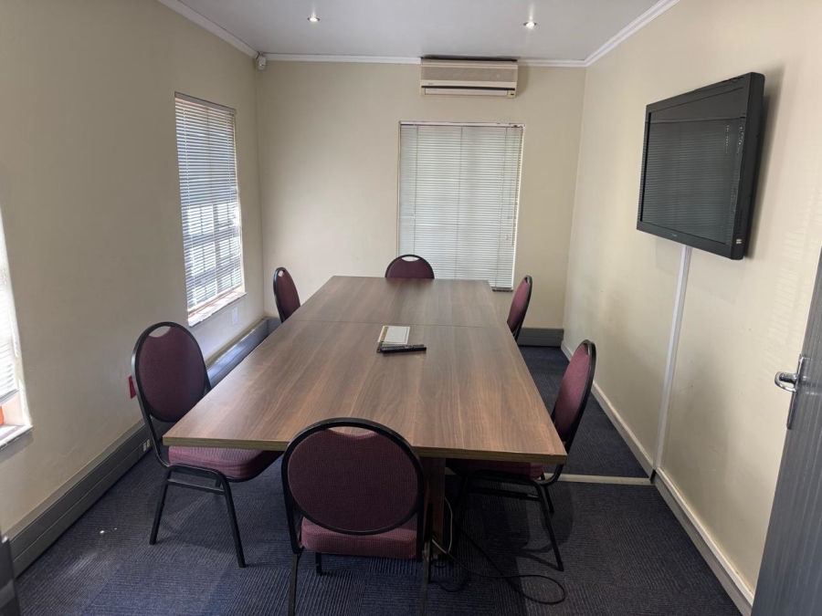 To Let Commercial Property for Rent in Randjespark Gauteng
