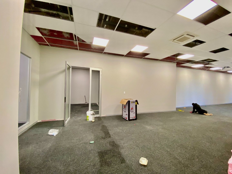 To Let Commercial Property for Rent in Doringkloof Gauteng