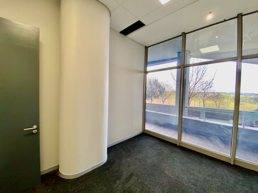 To Let Commercial Property for Rent in Doringkloof Gauteng