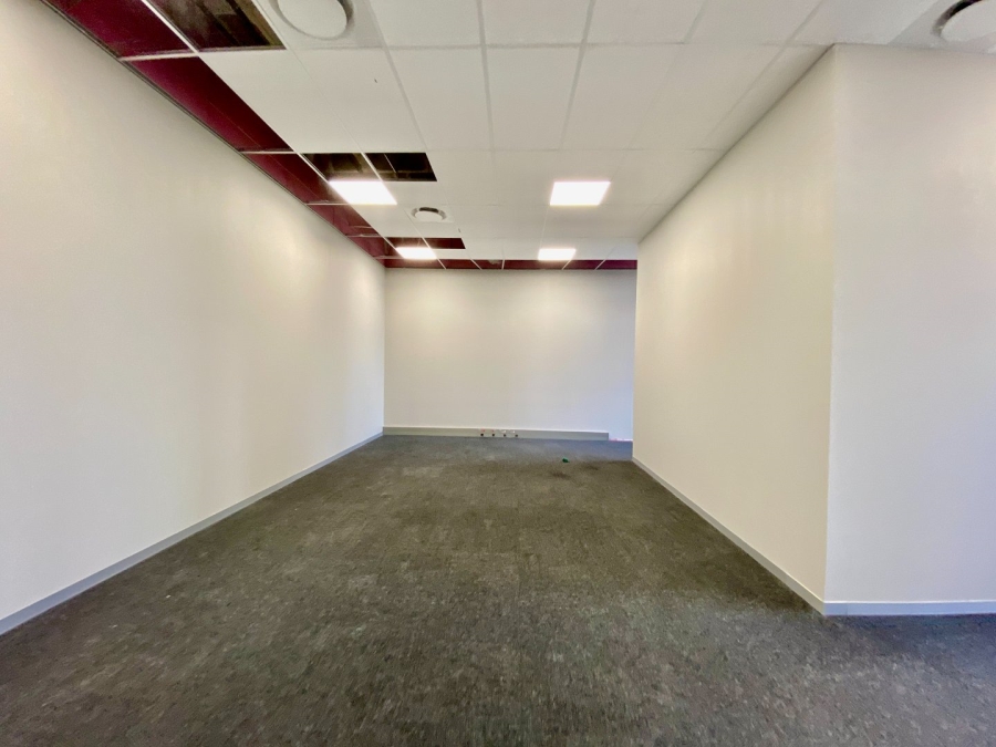 To Let Commercial Property for Rent in Doringkloof Gauteng