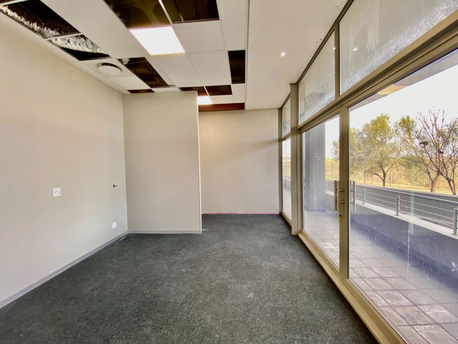 To Let Commercial Property for Rent in Doringkloof Gauteng