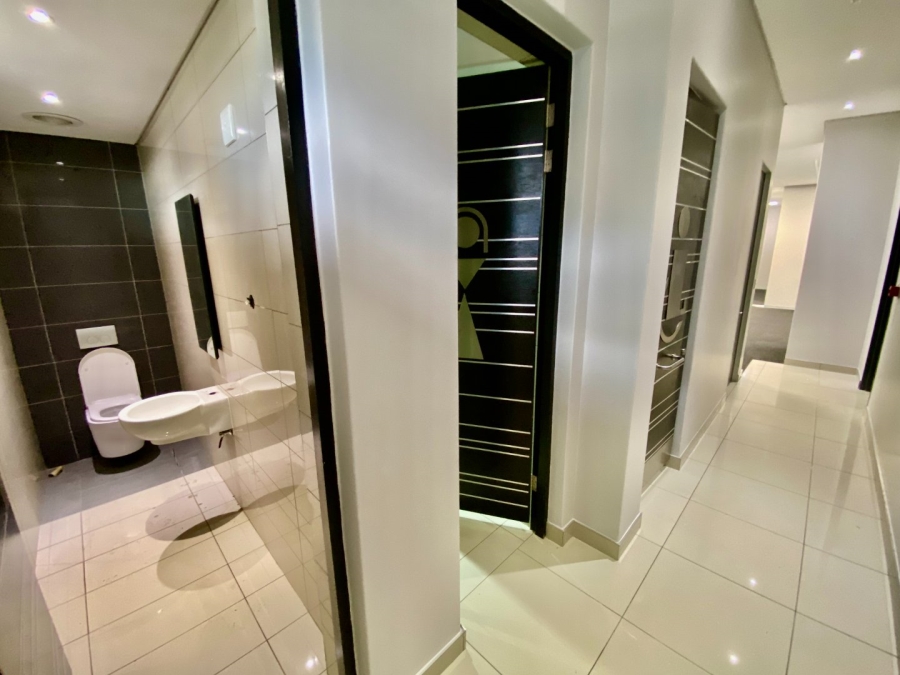 To Let Commercial Property for Rent in Doringkloof Gauteng