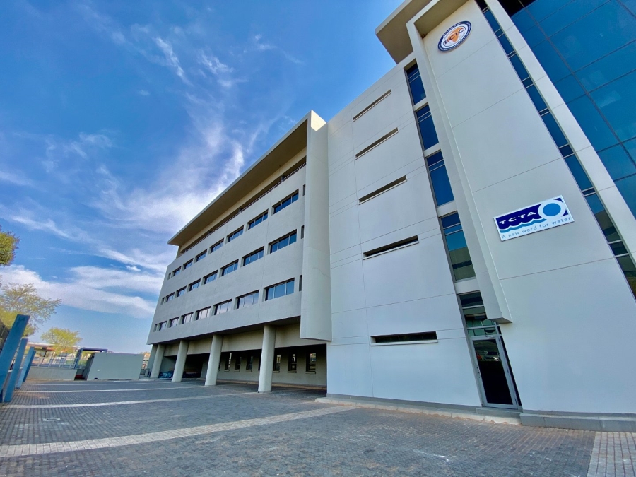 To Let Commercial Property for Rent in Doringkloof Gauteng