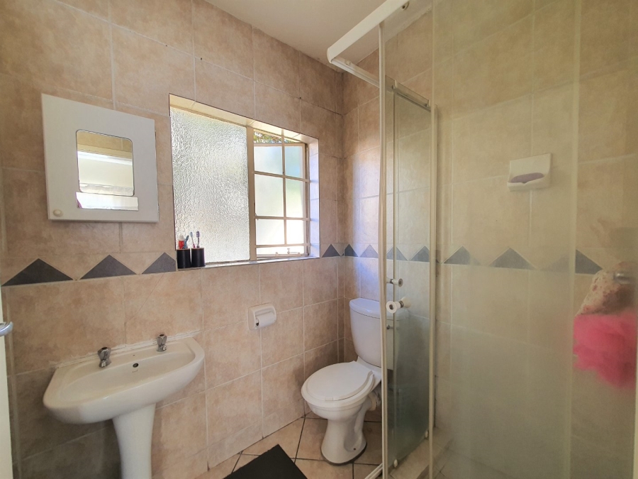 To Let 2 Bedroom Property for Rent in Noordhang Gauteng