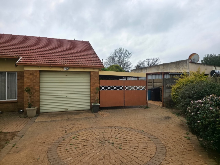 4 Bedroom Property for Sale in Witfield Gauteng