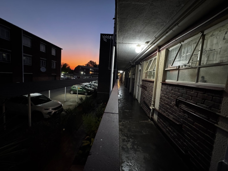 2 Bedroom Property for Sale in Impala Park Gauteng