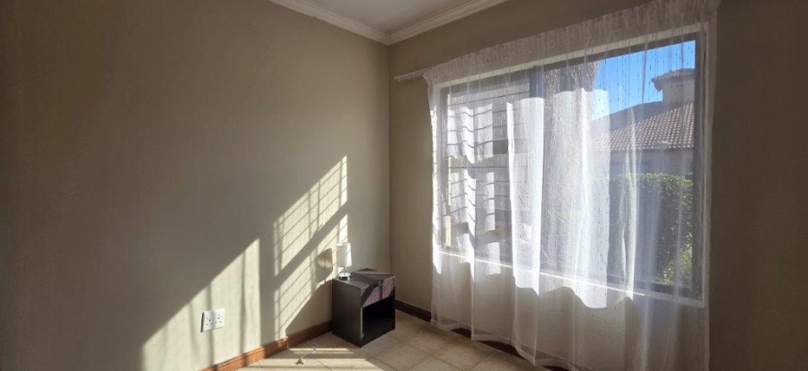 3 Bedroom Property for Sale in Sinoville Gauteng