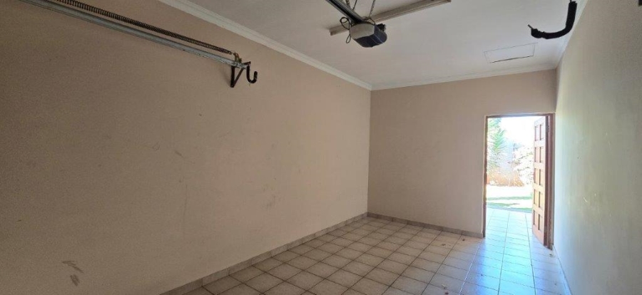 3 Bedroom Property for Sale in Sinoville Gauteng