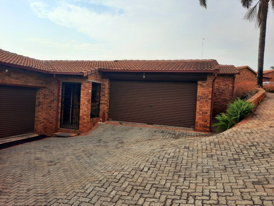 2 Bedroom Property for Sale in Rangeview Gauteng