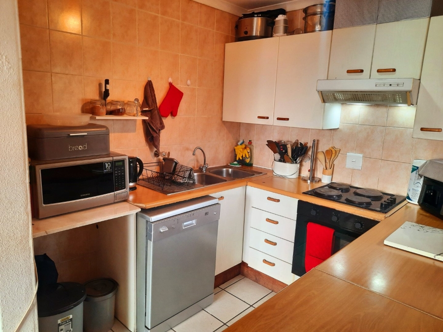2 Bedroom Property for Sale in Rangeview Gauteng