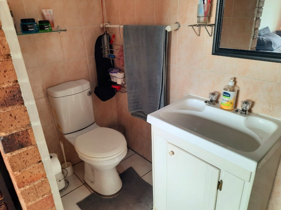 2 Bedroom Property for Sale in Rangeview Gauteng