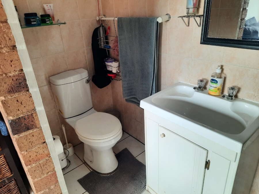 2 Bedroom Property for Sale in Rangeview Gauteng