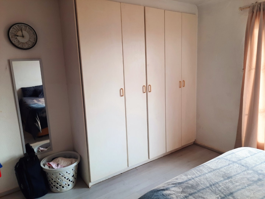 2 Bedroom Property for Sale in Rangeview Gauteng