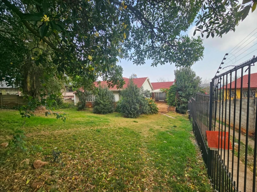 4 Bedroom Property for Sale in De Wetshof Gauteng