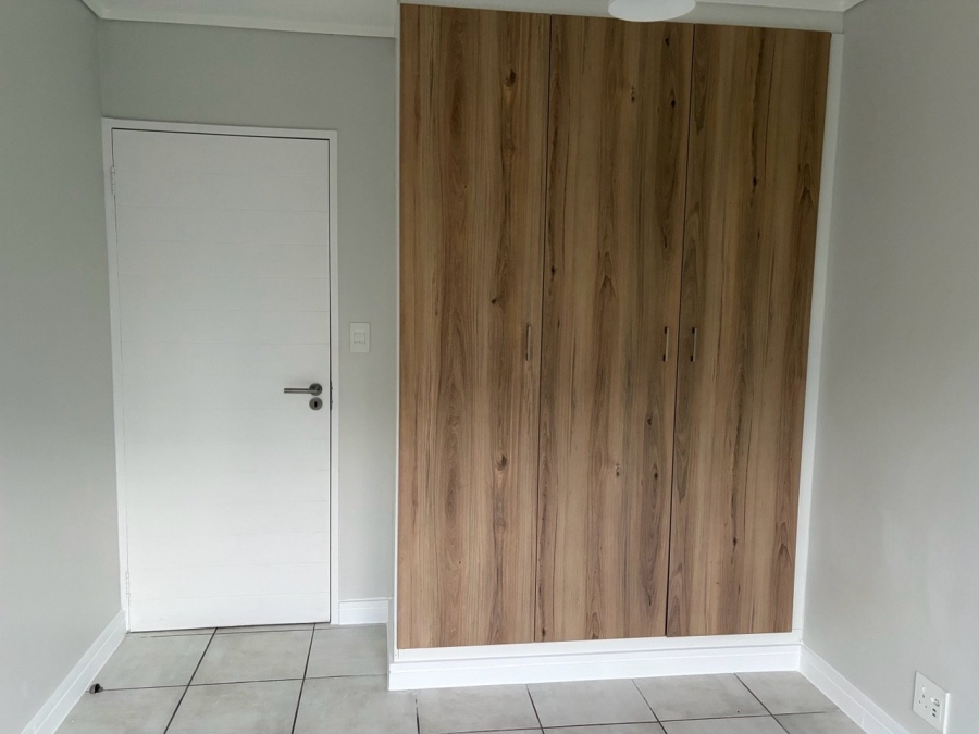To Let 1 Bedroom Property for Rent in Alexandra Gauteng