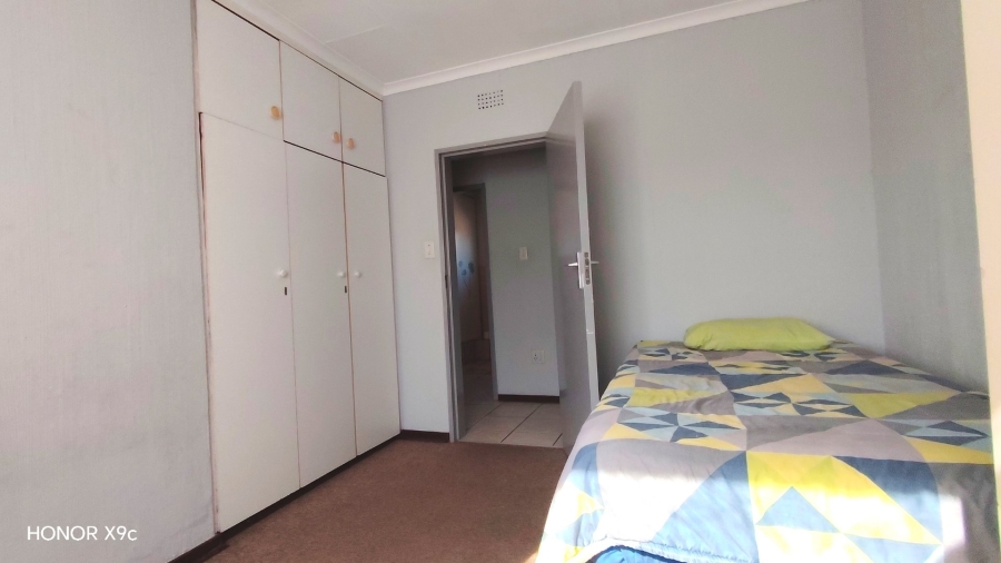 3 Bedroom Property for Sale in Three Rivers Proper Gauteng