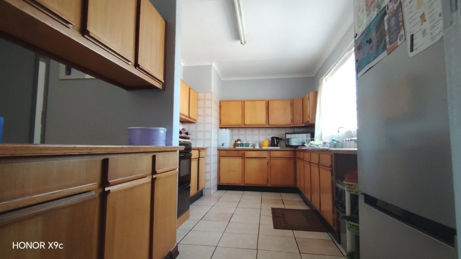 3 Bedroom Property for Sale in Three Rivers Proper Gauteng