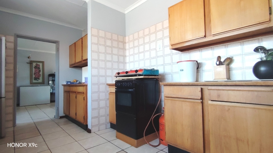 3 Bedroom Property for Sale in Three Rivers Proper Gauteng