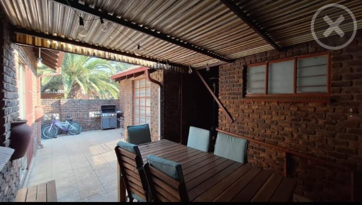 3 Bedroom Property for Sale in Petersfield Gauteng