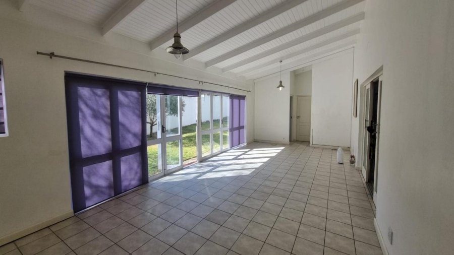4 Bedroom Property for Sale in Waterkloof Gauteng