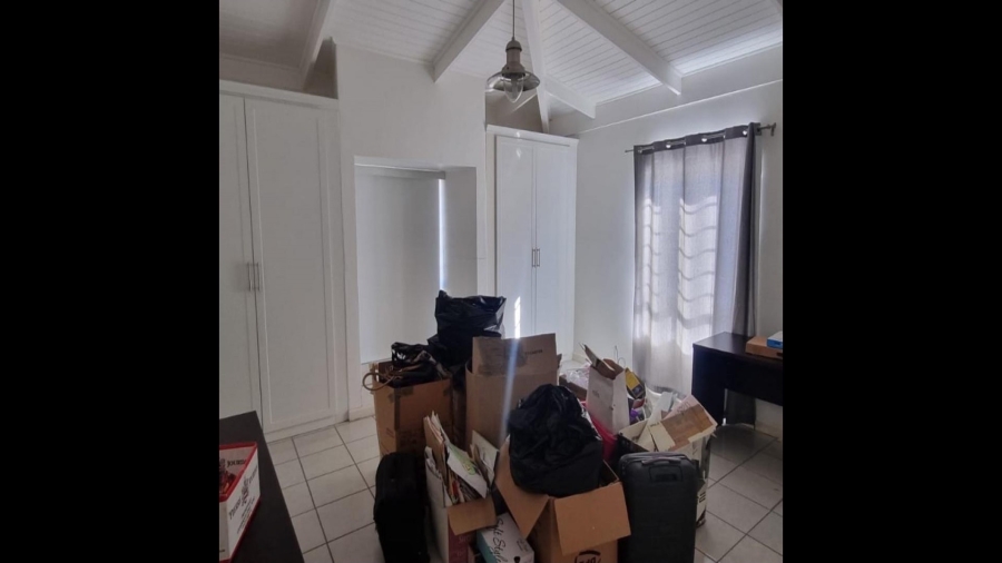4 Bedroom Property for Sale in Waterkloof Gauteng