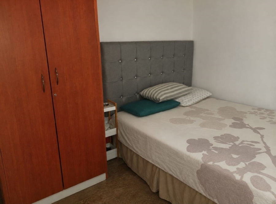  Bedroom Property for Sale in West Park Gauteng