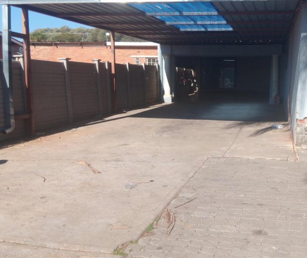  Bedroom Property for Sale in West Park Gauteng