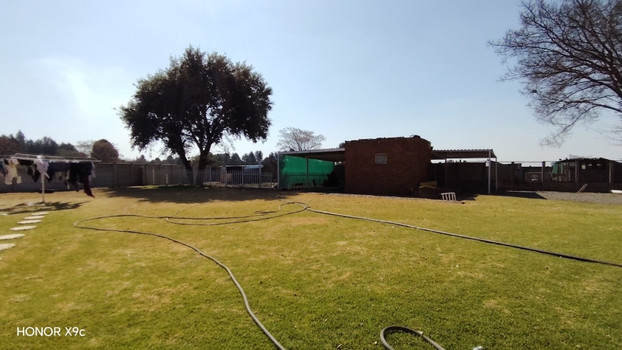 Commercial Property for Sale in Buyscelia Gauteng