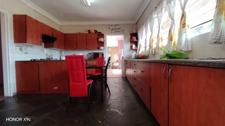 Commercial Property for Sale in Buyscelia Gauteng
