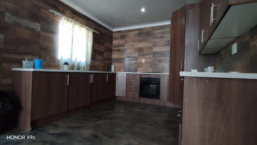 Commercial Property for Sale in Buyscelia Gauteng