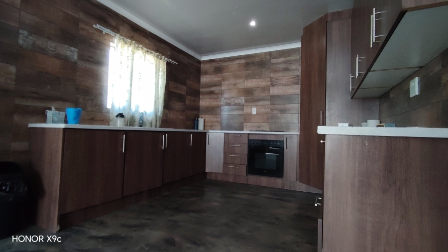 Commercial Property for Sale in Buyscelia Gauteng