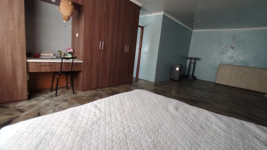 Commercial Property for Sale in Buyscelia Gauteng