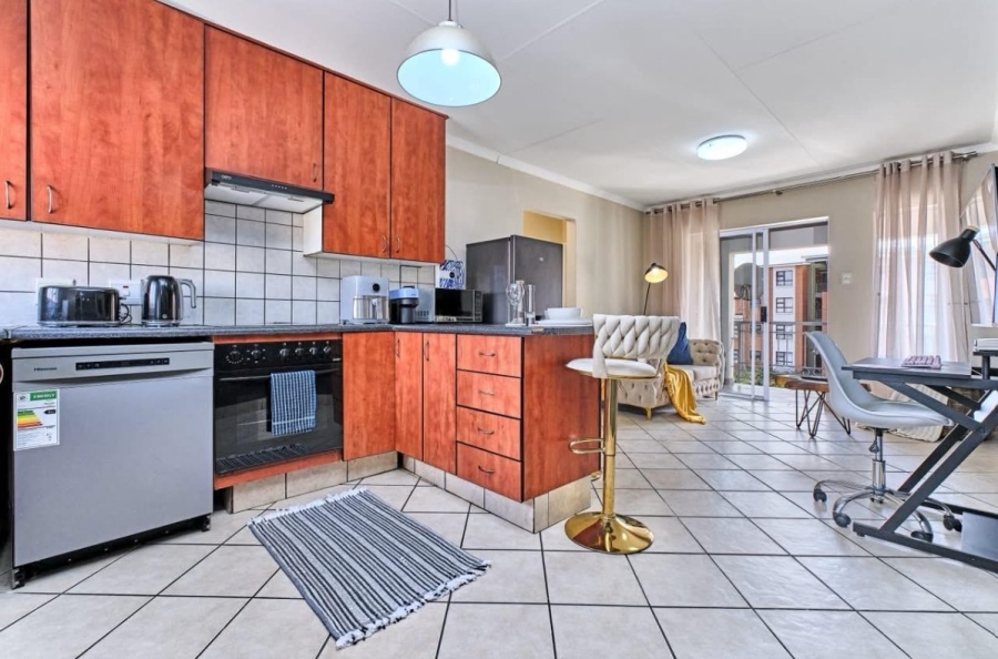 To Let 2 Bedroom Property for Rent in Vorna Valley Gauteng