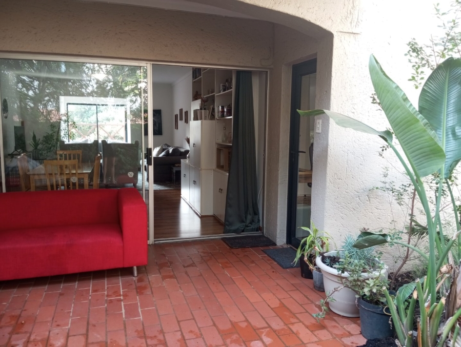 To Let 2 Bedroom Property for Rent in Victory Park Gauteng