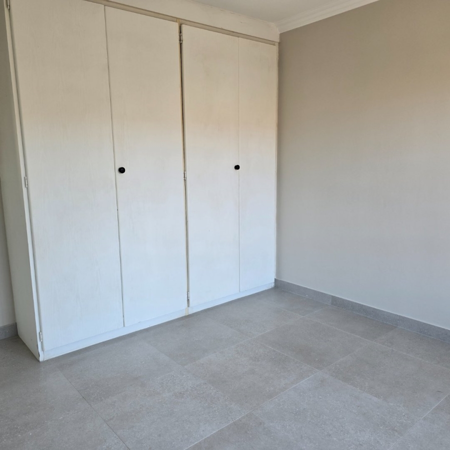 2 Bedroom Property for Sale in Garsfontein Gauteng
