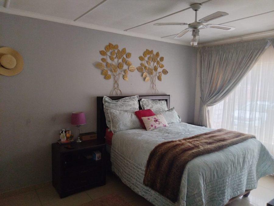 3 Bedroom Property for Sale in Mindalore Gauteng