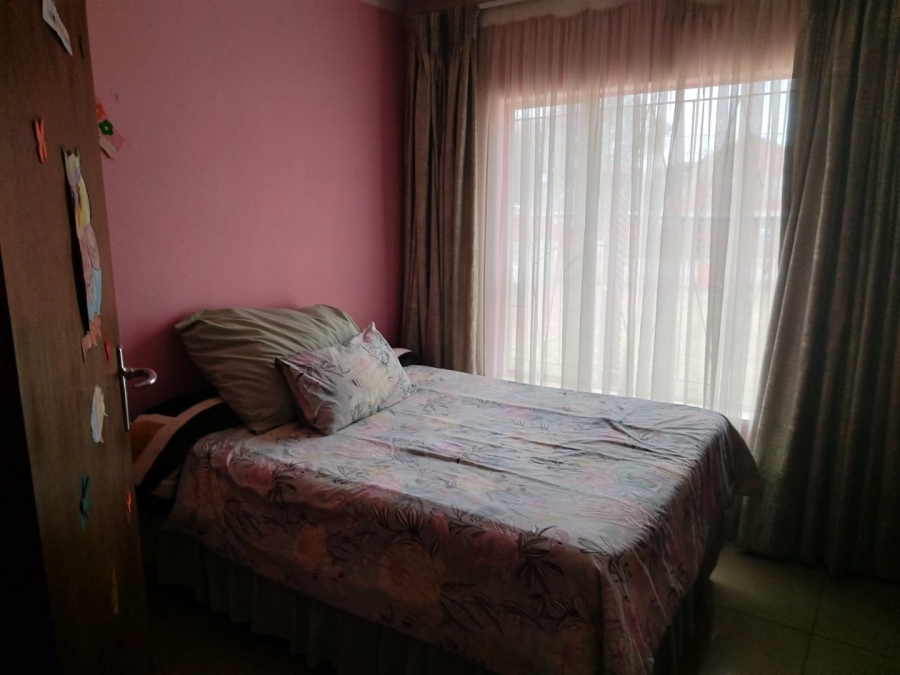 3 Bedroom Property for Sale in Mindalore Gauteng