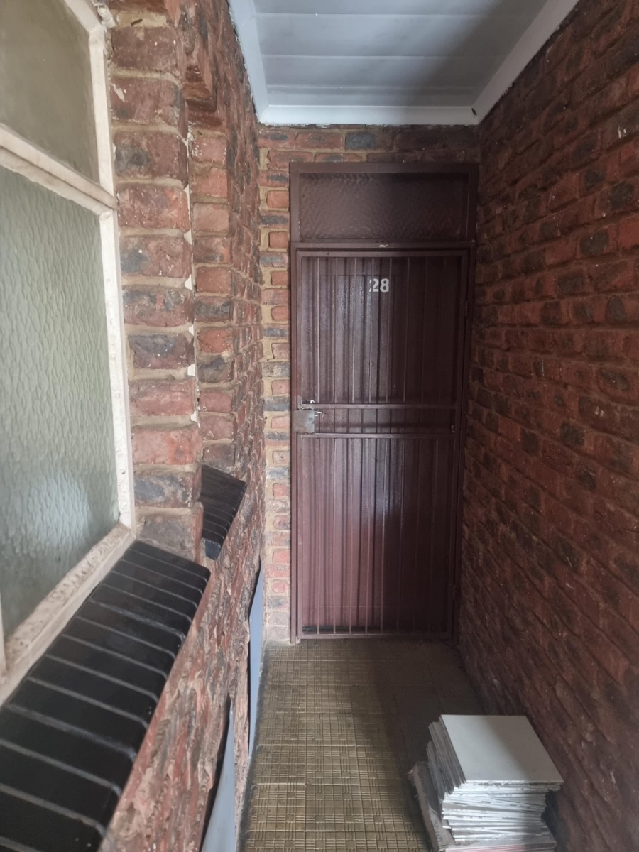 To Let 1 Bedroom Property for Rent in Daspoort Gauteng