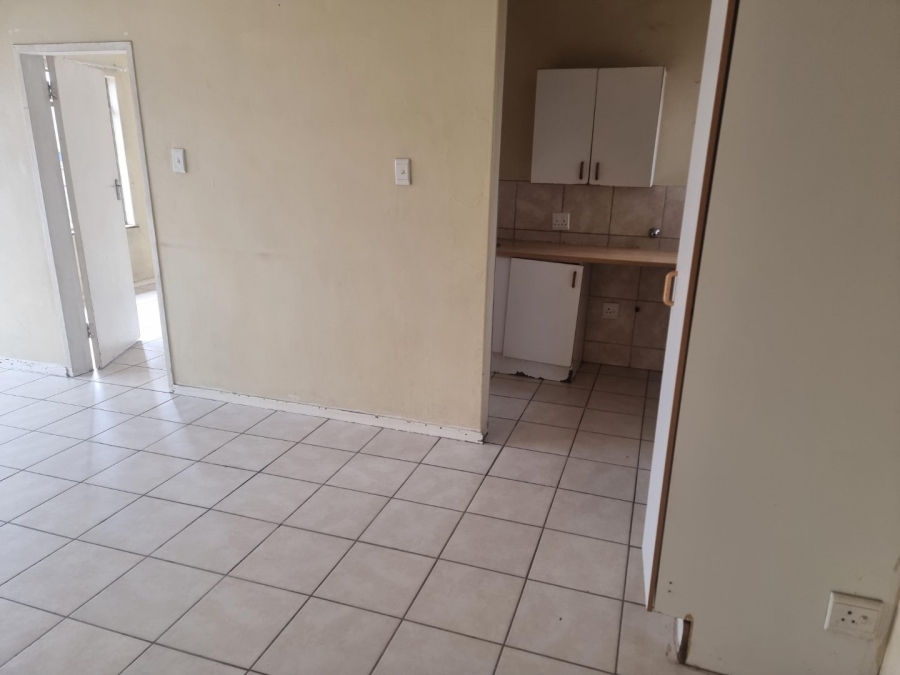 To Let 1 Bedroom Property for Rent in Daspoort Gauteng