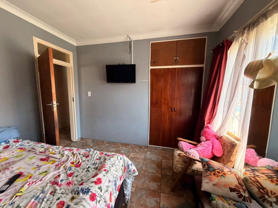 3 Bedroom Property for Sale in Selcourt Gauteng